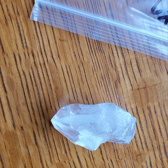 #2 Quartz Crystal - Picture 8 of 8